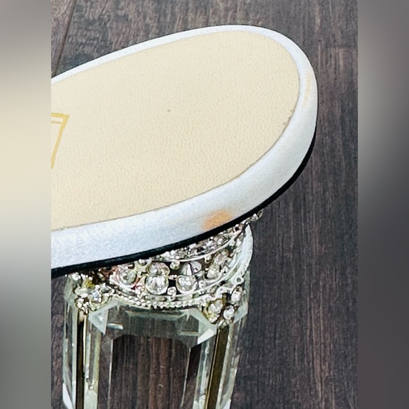 NALEBE BY AMINA MEANS SATIN AURUM MULES - Picture 9 of 16